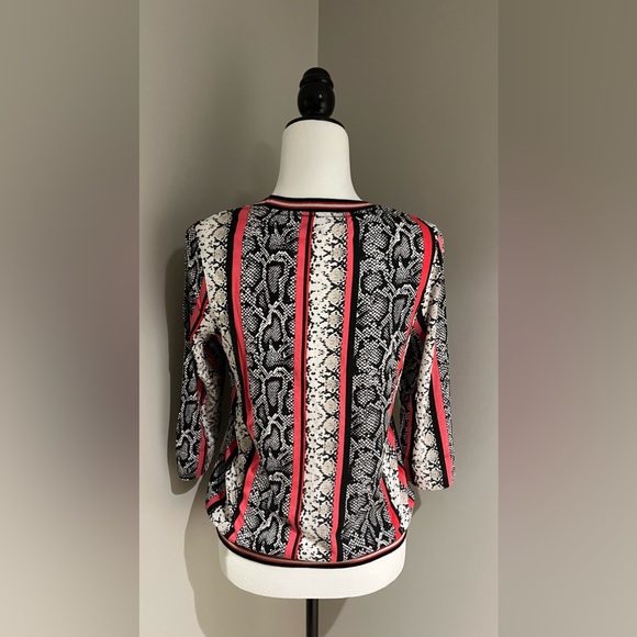 Olsen 3/4 Sleeve Cotton Top - Picture 2 of 2